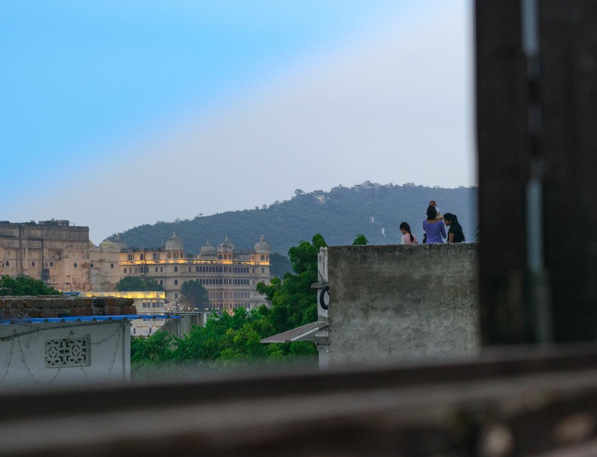 The Hostel Crawl Udaipur Exterior photo