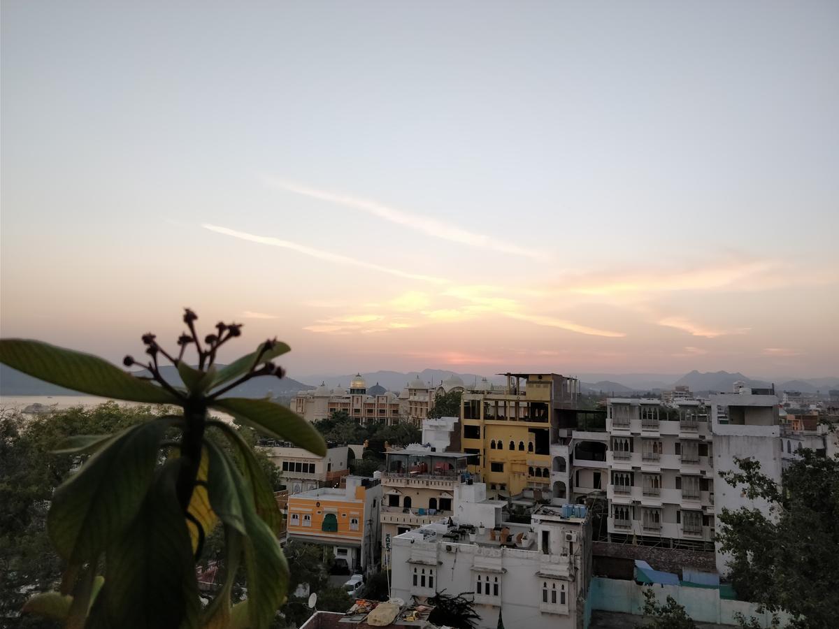 The Hostel Crawl Udaipur Exterior photo